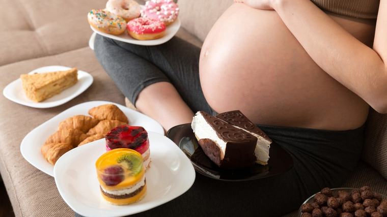 Why too much sugar early in life, even in the womb, could increase your dementia risk later